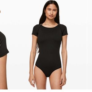 Lululemon Seek Simplicity Bodysuit
Black NWT size 4